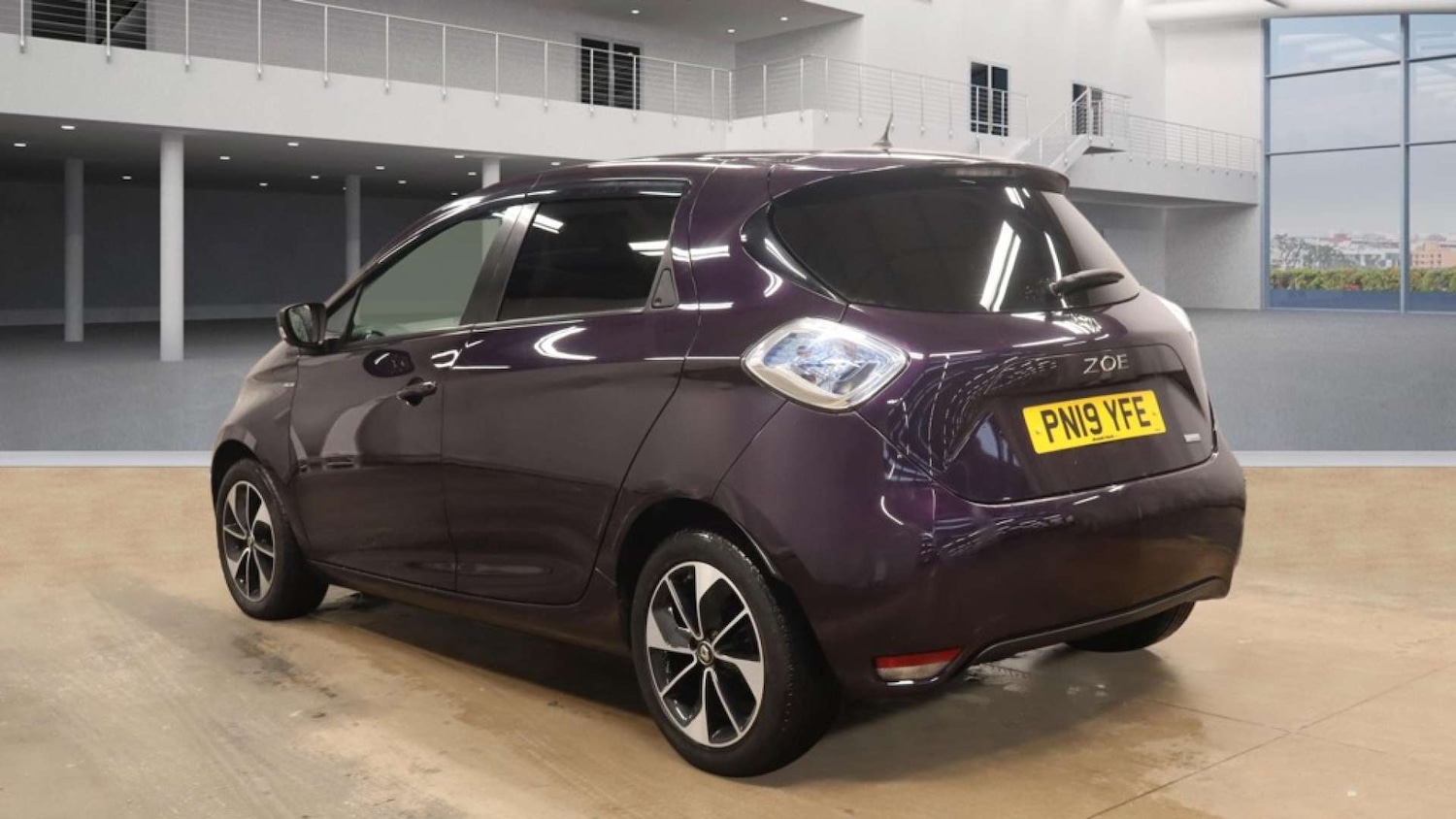 Used Renault Zoe 2019 for sale - 77189551: Photo 3