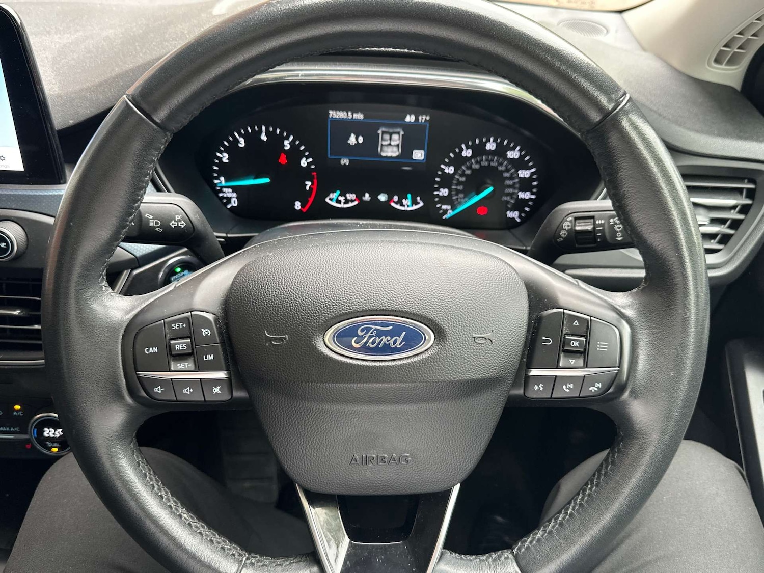 Used Ford Focus 2019 for sale - 76162624: Photo 11