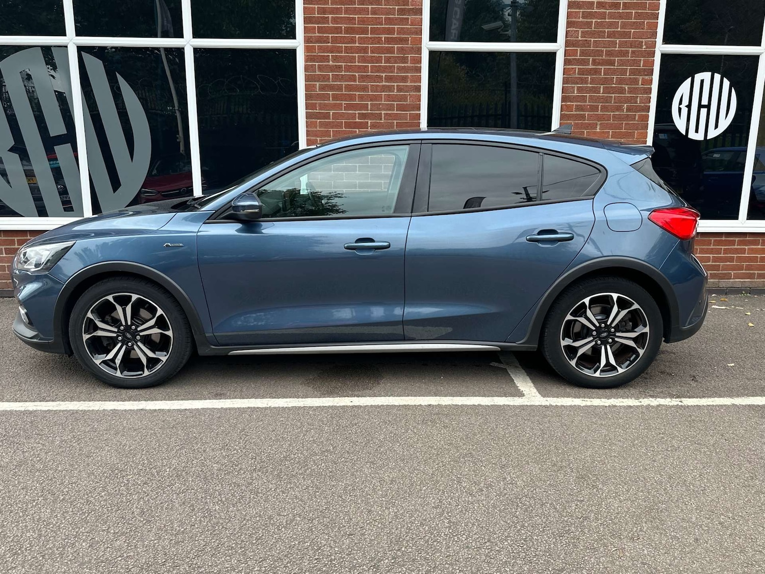 Used Ford Focus 2019 for sale - 76162624: Photo 5