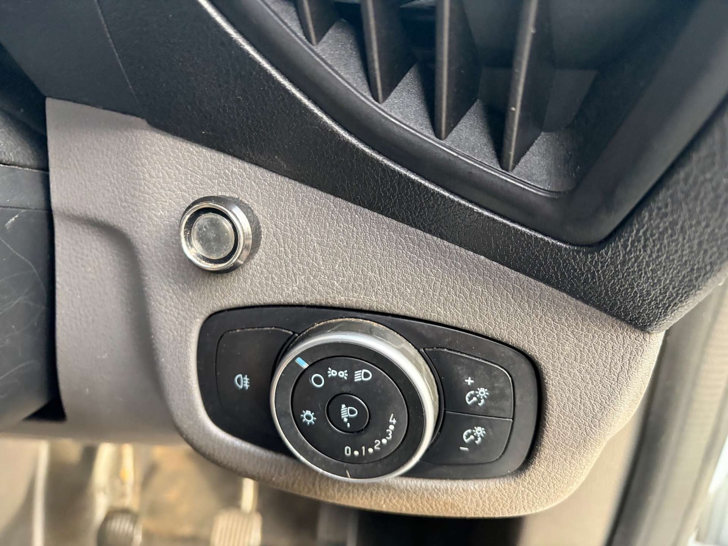 Used Ford Transit Connect 2020 for sale - 77195850: Photo 24