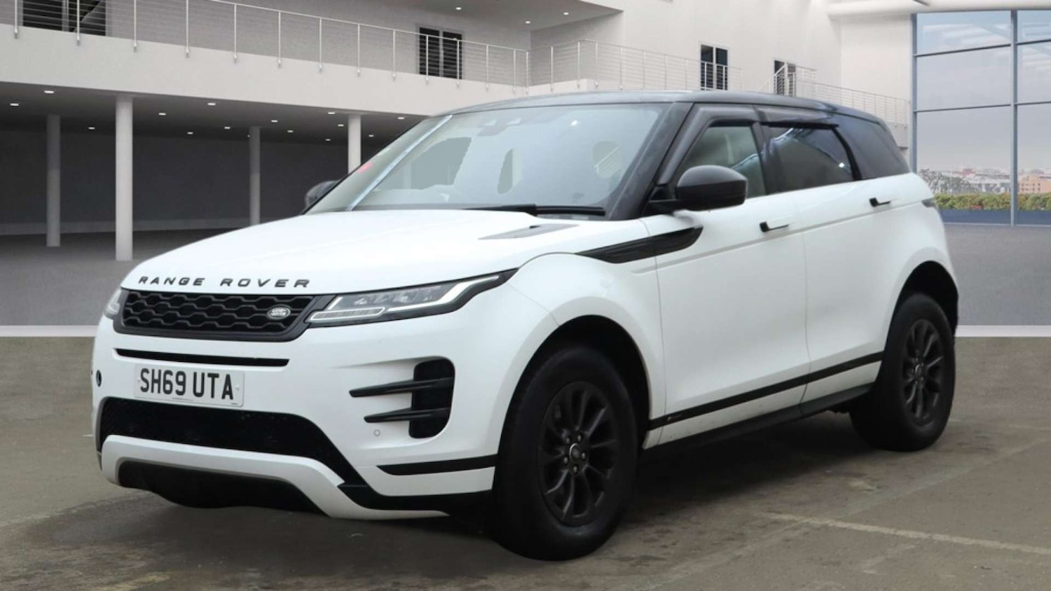 Used Land Rover Range Rover Evoque 2019 for sale - 77453622: Photo 2