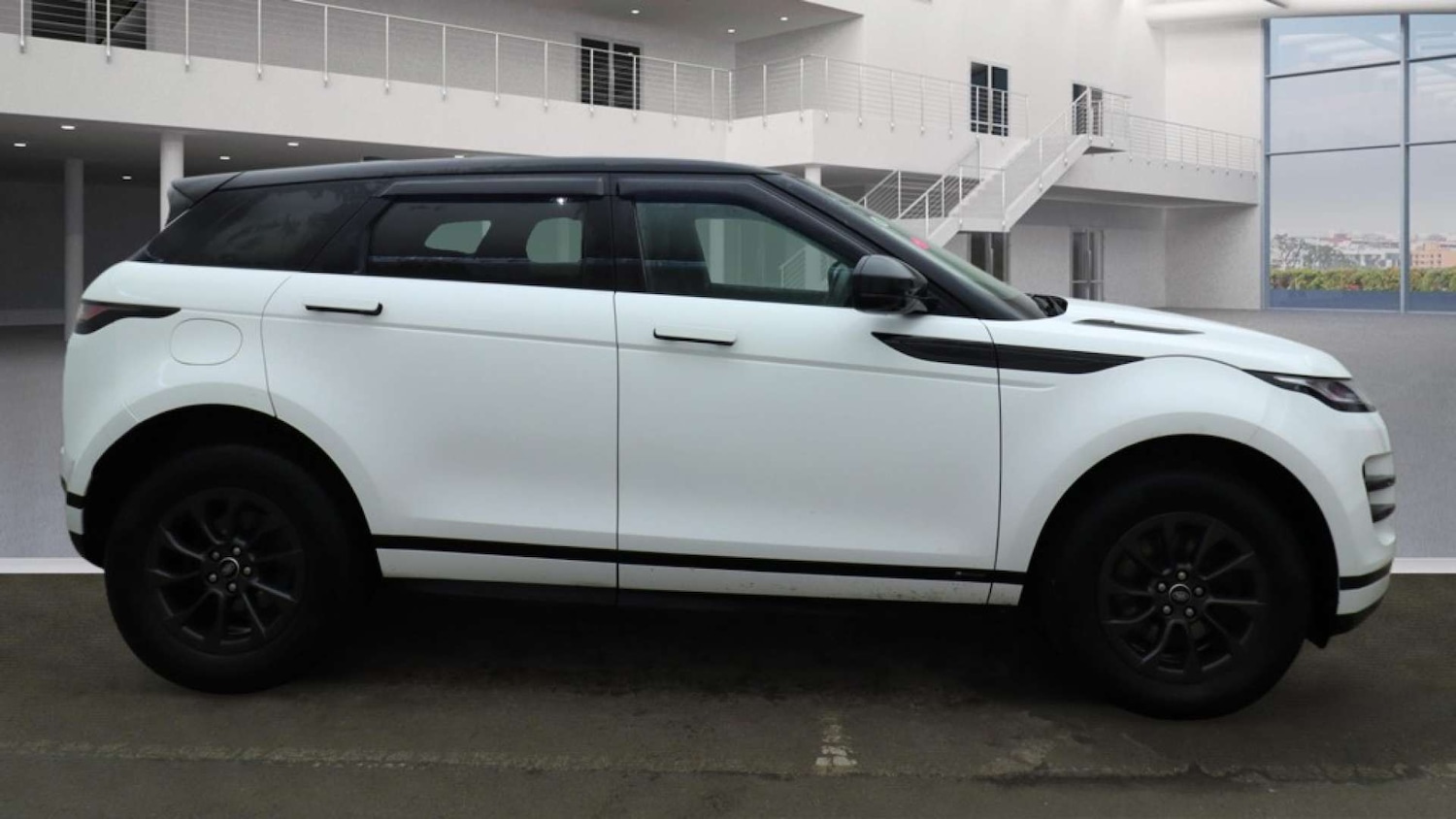 Used Land Rover Range Rover Evoque 2019 for sale - 77453622: Photo 8