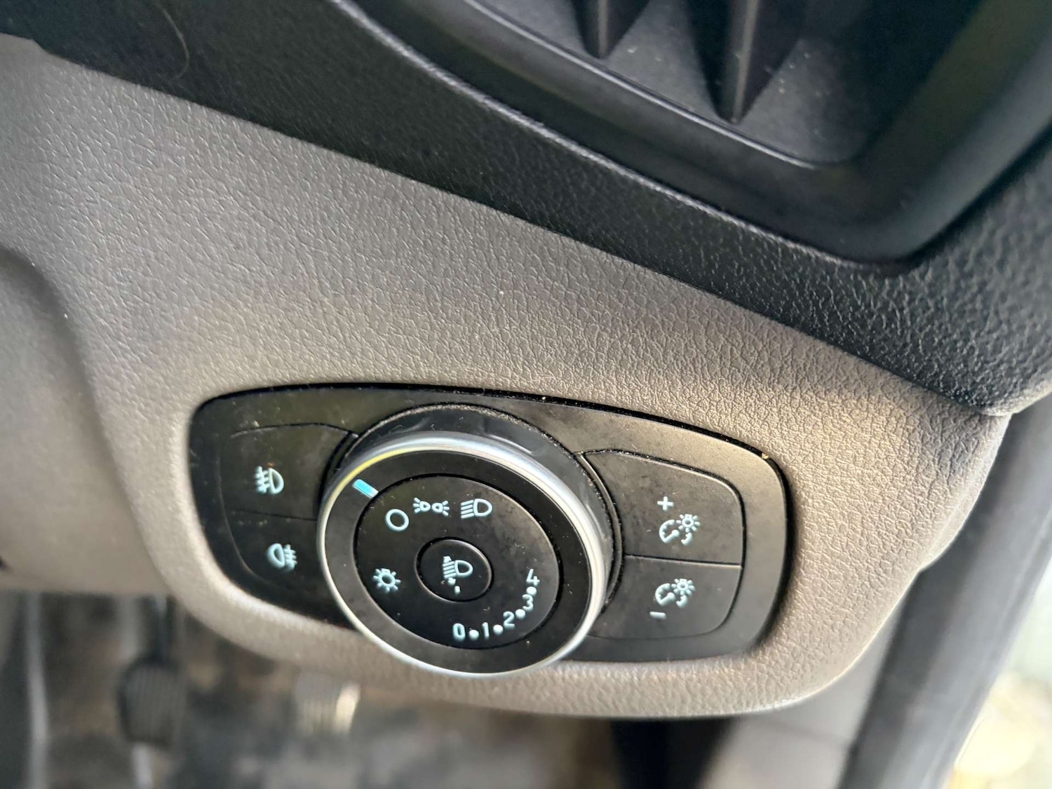 Used Ford Transit Connect 2020 for sale - 77127356: Photo 25