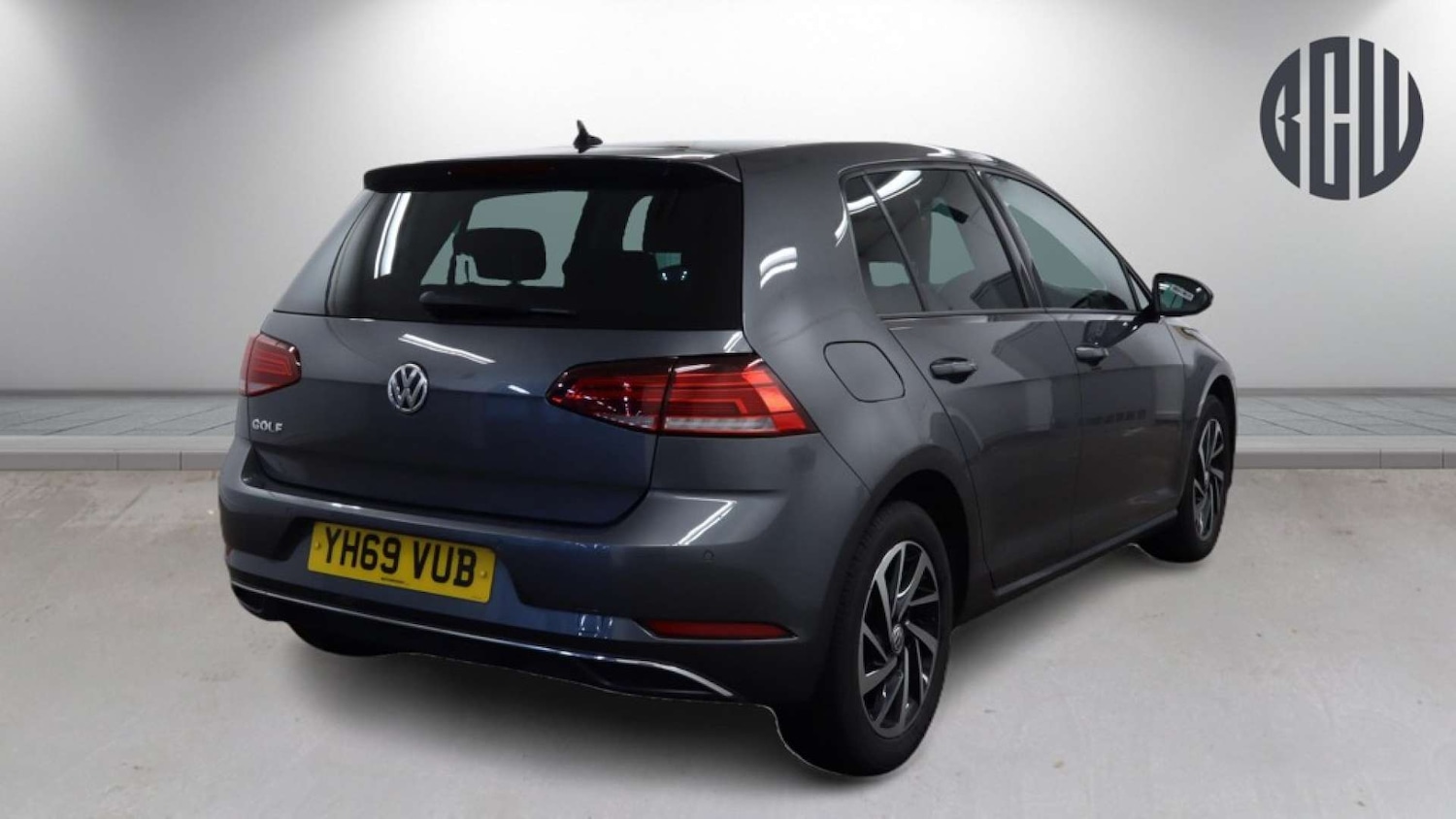 Used Volkswagen Golf 2019 for sale - 77954371: Photo 4