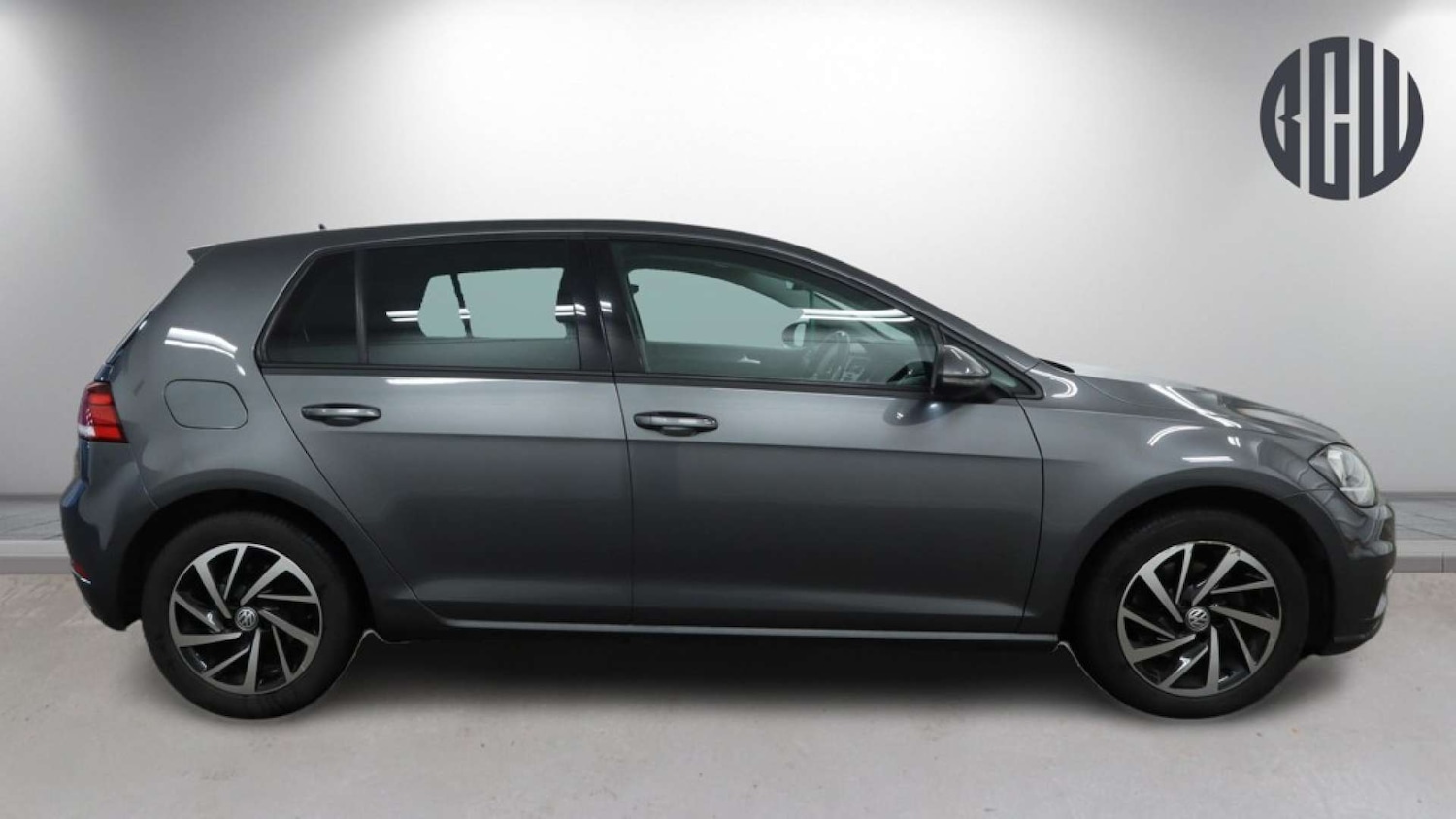 Used Volkswagen Golf 2019 for sale - 77954371: Photo 5