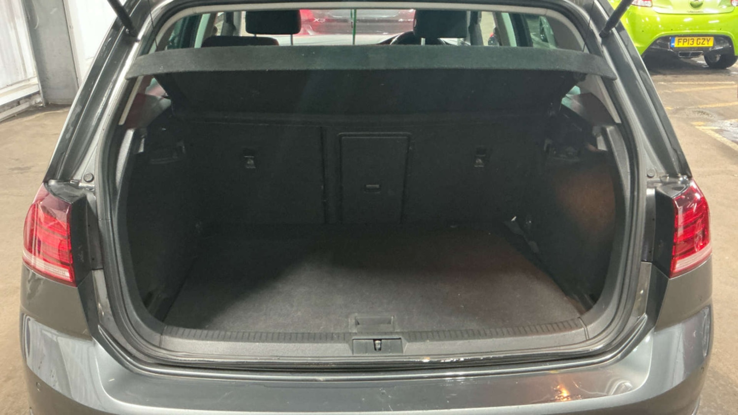 Used Volkswagen Golf 2019 for sale - 77954371: Photo 7