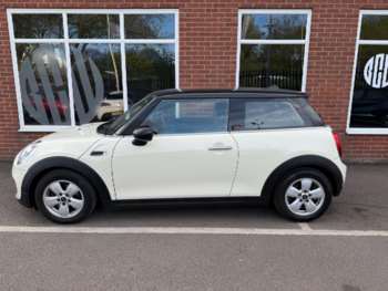 Used MINI Hatch 2018 for sale - 74390500: Photo