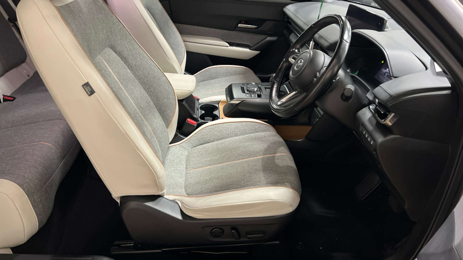 Used Mazda MX-30 2021 for sale - 77594892: Photo 8