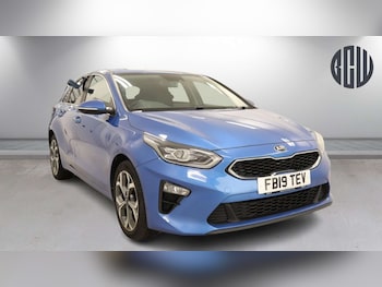 Used Kia Ceed 2019 for sale - 77807468: Photo