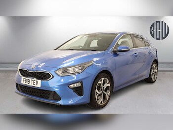 Used Kia Ceed 2019 for sale - 77807468: Photo