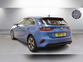 Used Kia Ceed 2019 for sale - 77807468: Photo