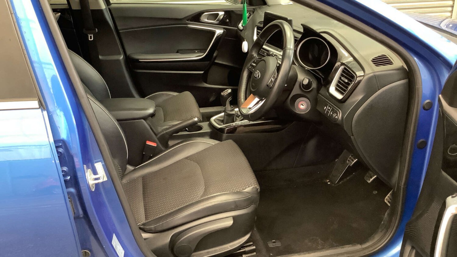 Used Kia Ceed 2019 for sale - 77807468: Photo 8