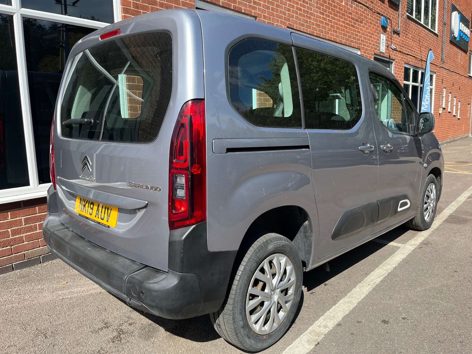Vehicle 4