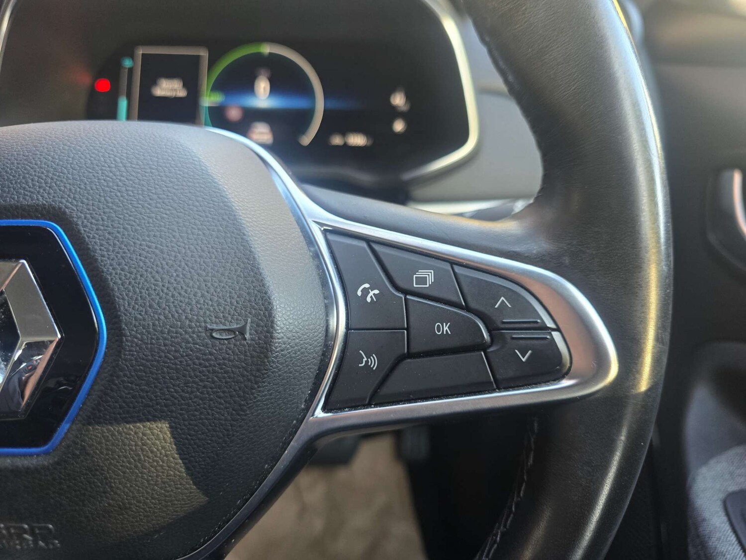 Used Renault Zoe 2020 for sale - 75960605: Photo 19