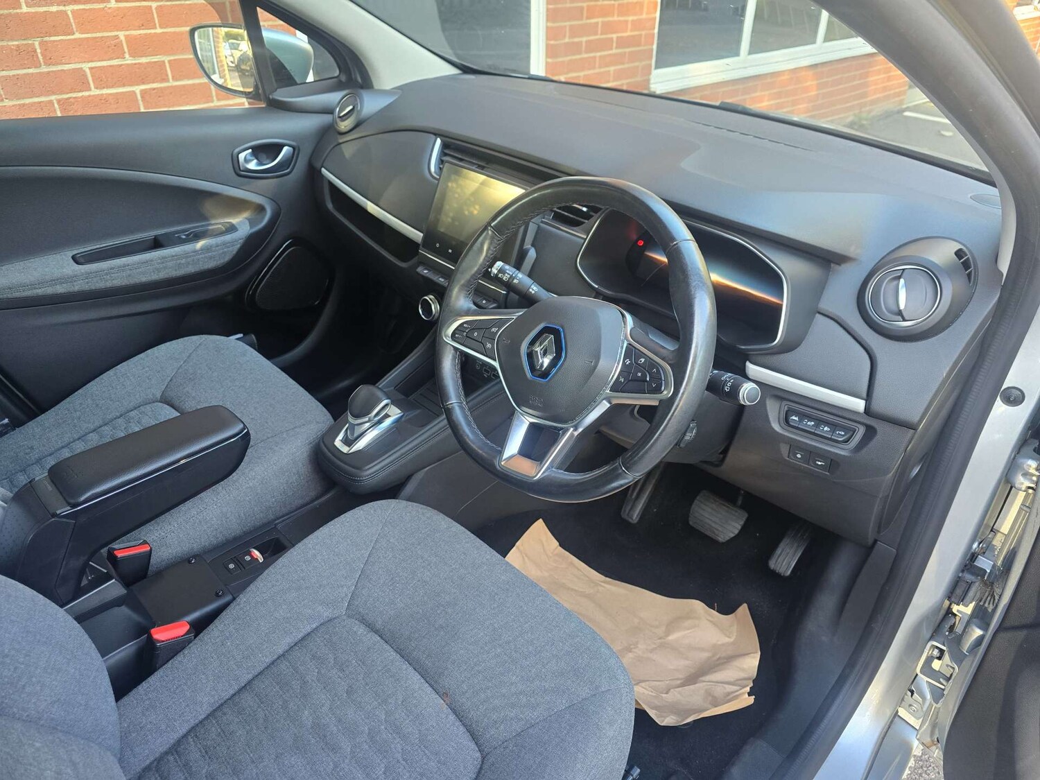 Used Renault Zoe 2020 for sale - 75960605: Photo 41