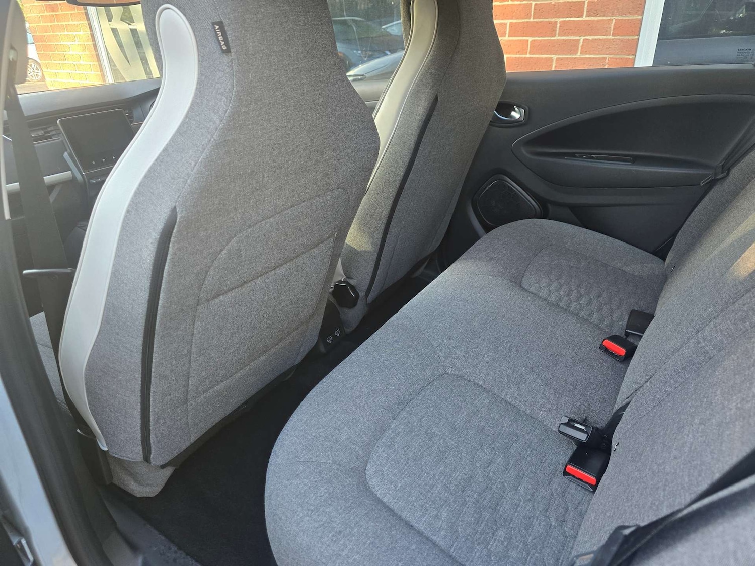 Used Renault Zoe 2020 for sale - 75960605: Photo 46