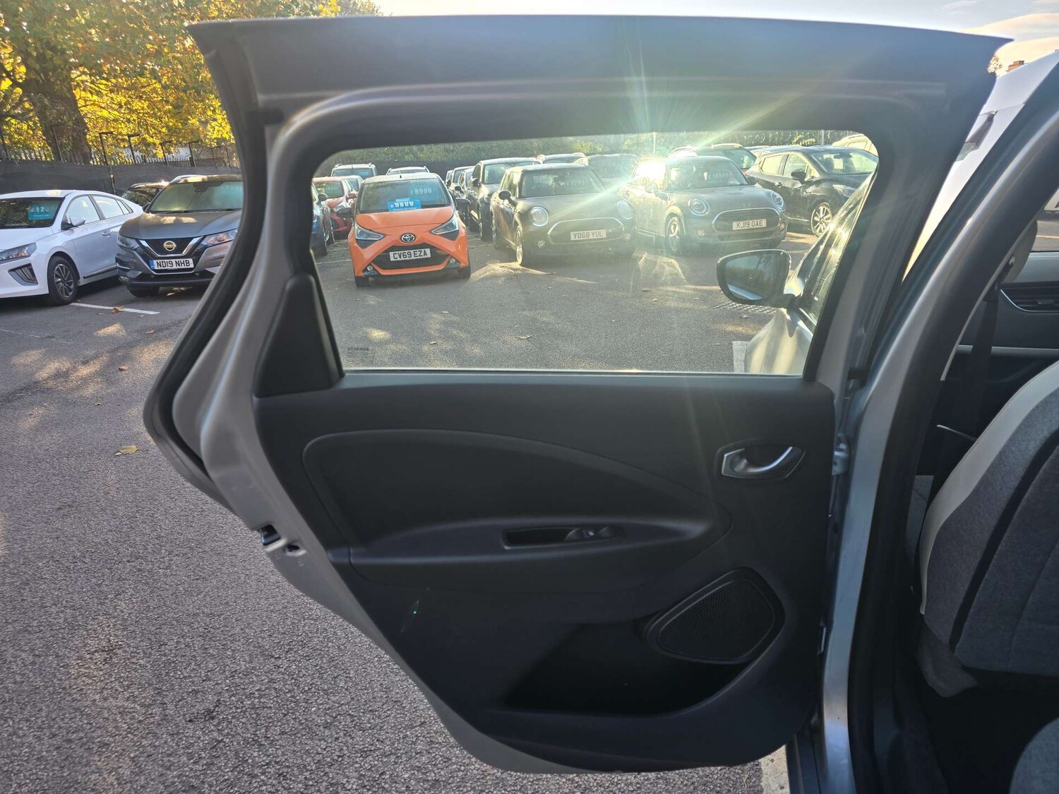 Used Renault Zoe 2020 for sale - 75960605: Photo 51