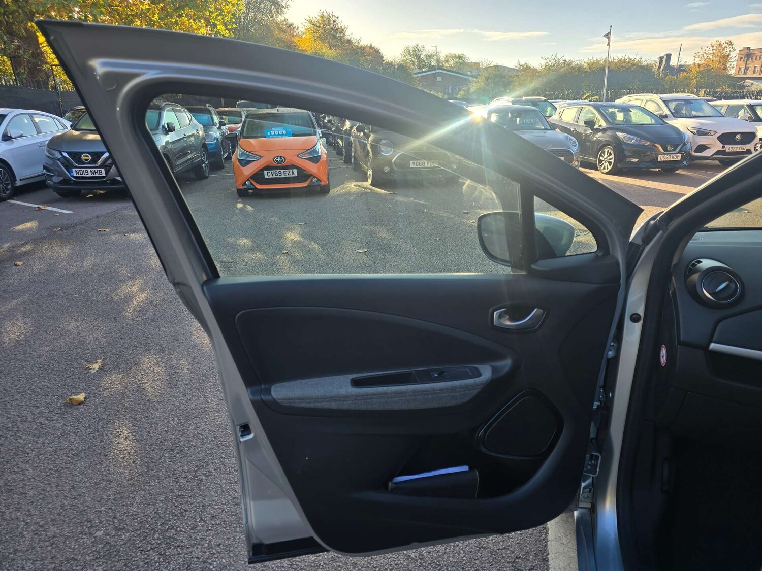 Used Renault Zoe 2020 for sale - 75960605: Photo 52