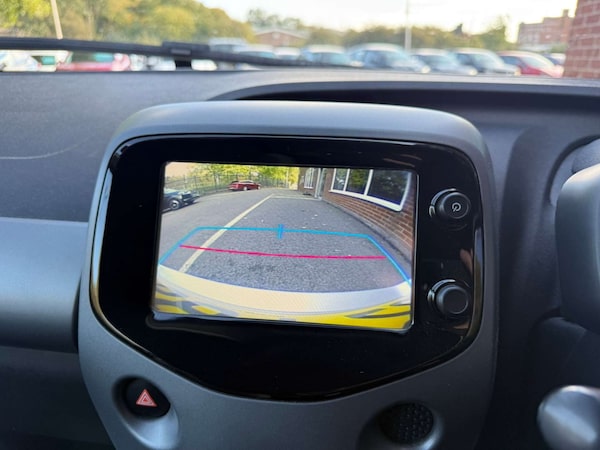 Used Toyota AYGO 2018 for sale - 76277668: Photo 39