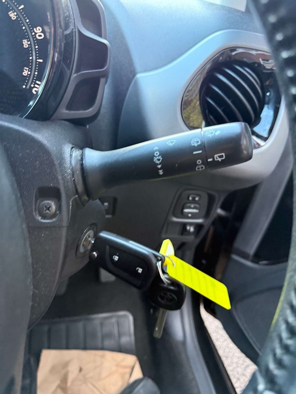 Used Toyota AYGO 2018 for sale - 76277668: Photo 50