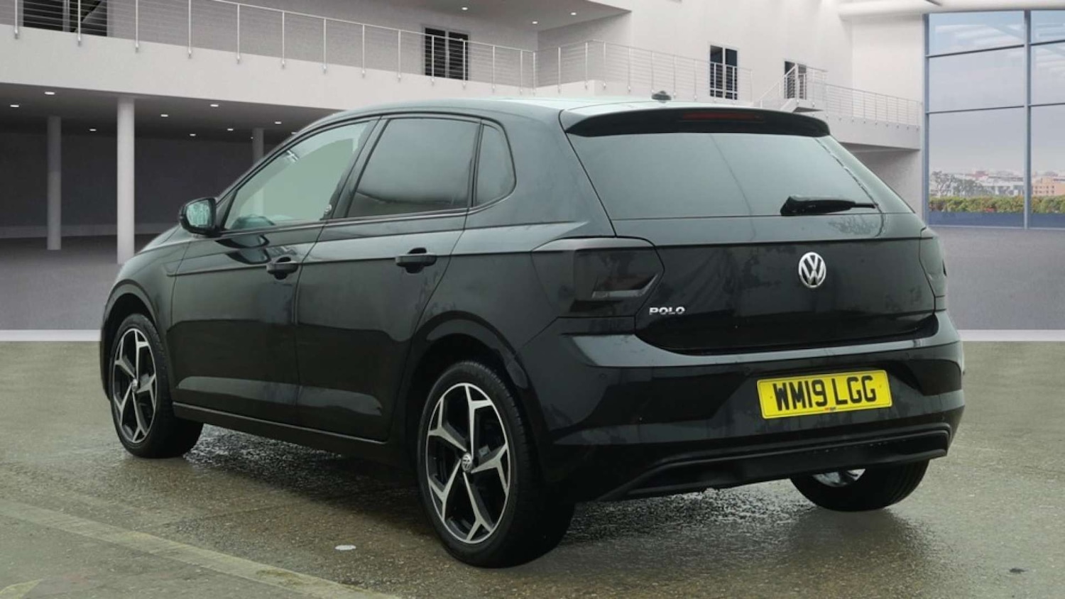 Used Volkswagen Polo 2019 for sale - 77644044: Photo 3