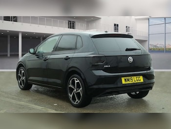 Used Volkswagen Polo 2019 for sale - 77644044: Photo