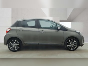 Used Toyota Yaris 2020 for sale - 78333309: Photo