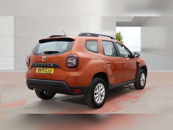 Used Dacia Duster 2022 for sale - 78621337: Photo