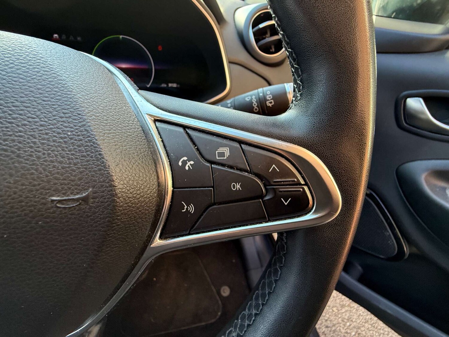 Used Renault Zoe 2020 for sale - 75960604: Photo 13