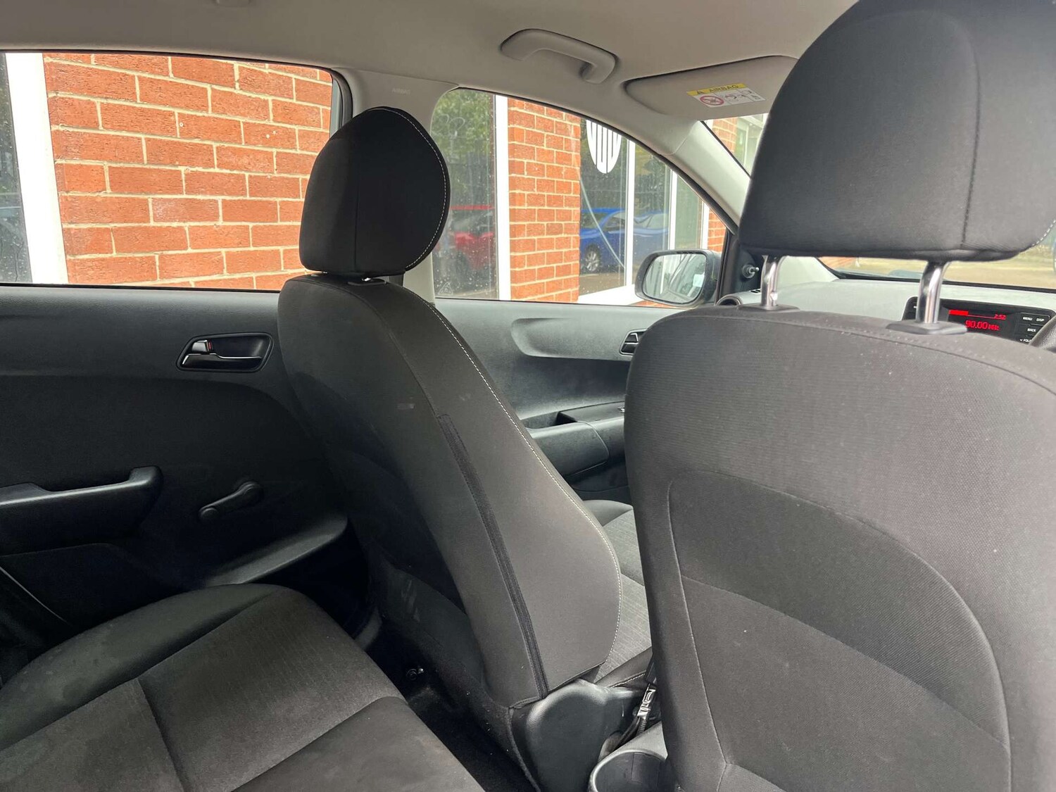 Used Kia Picanto 2018 for sale - 75923199: Photo 12