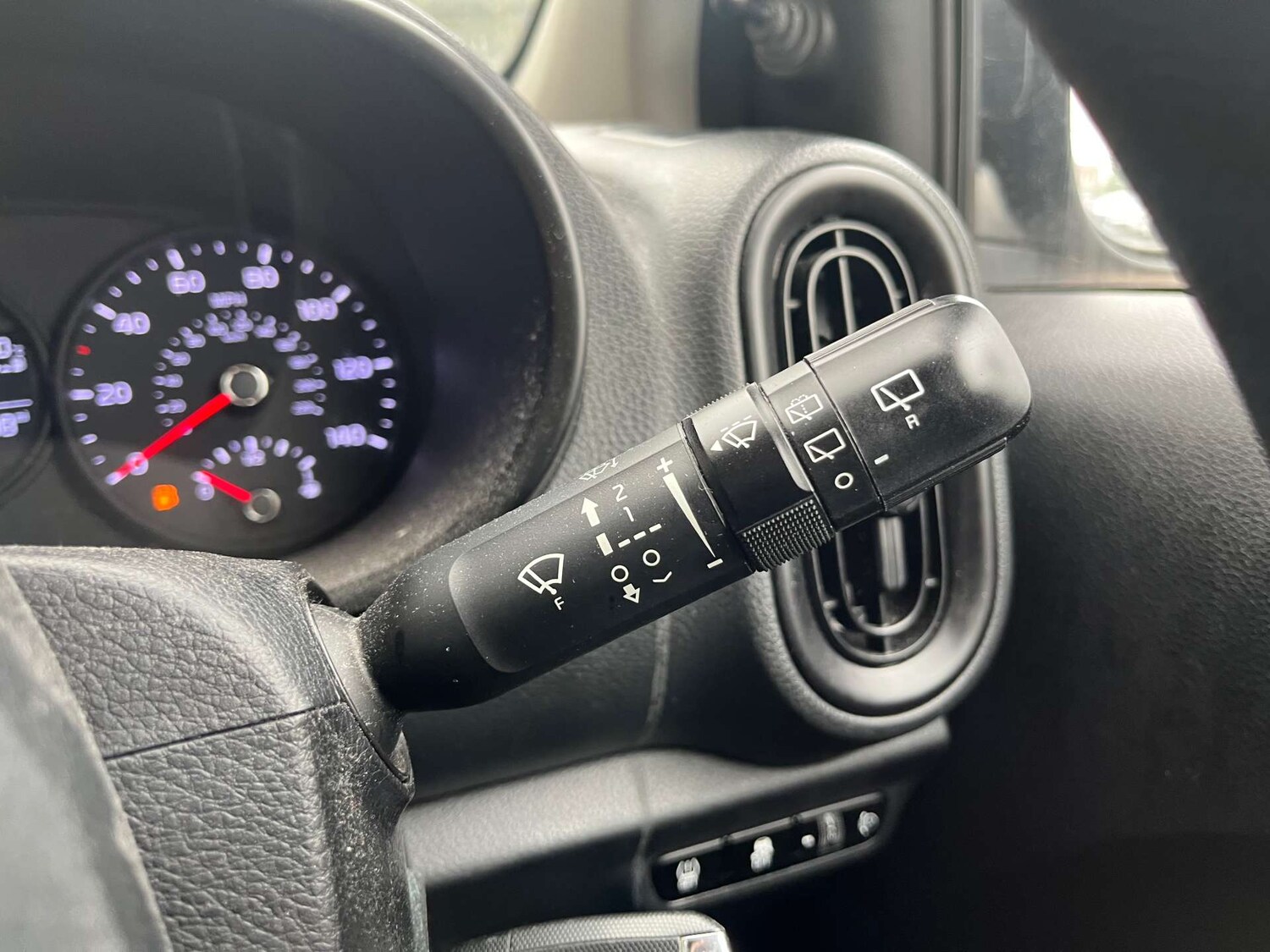 Used Kia Picanto 2018 for sale - 75923199: Photo 18