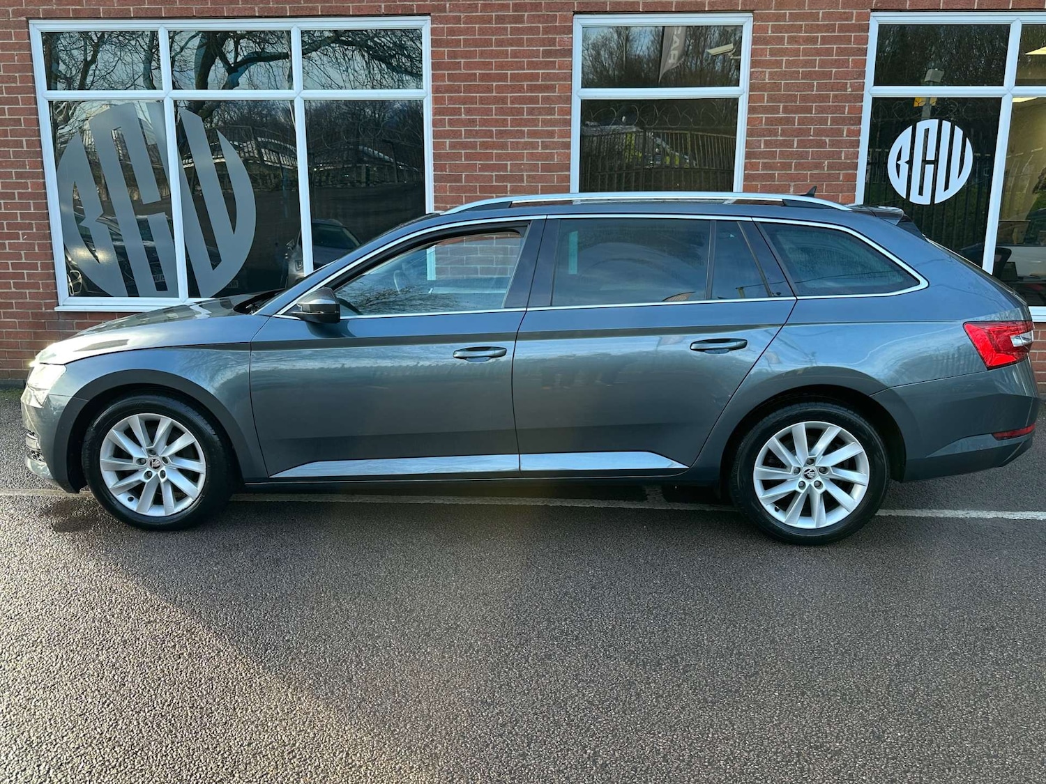 Used Skoda Superb 2019 for sale - 77431925: Photo 5