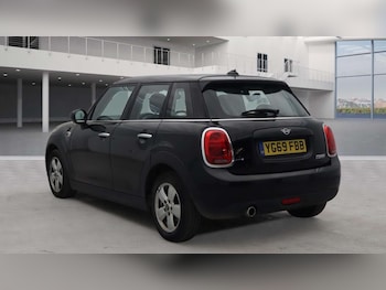 Used MINI Hatch 2019 for sale - 76126186: Photo 3