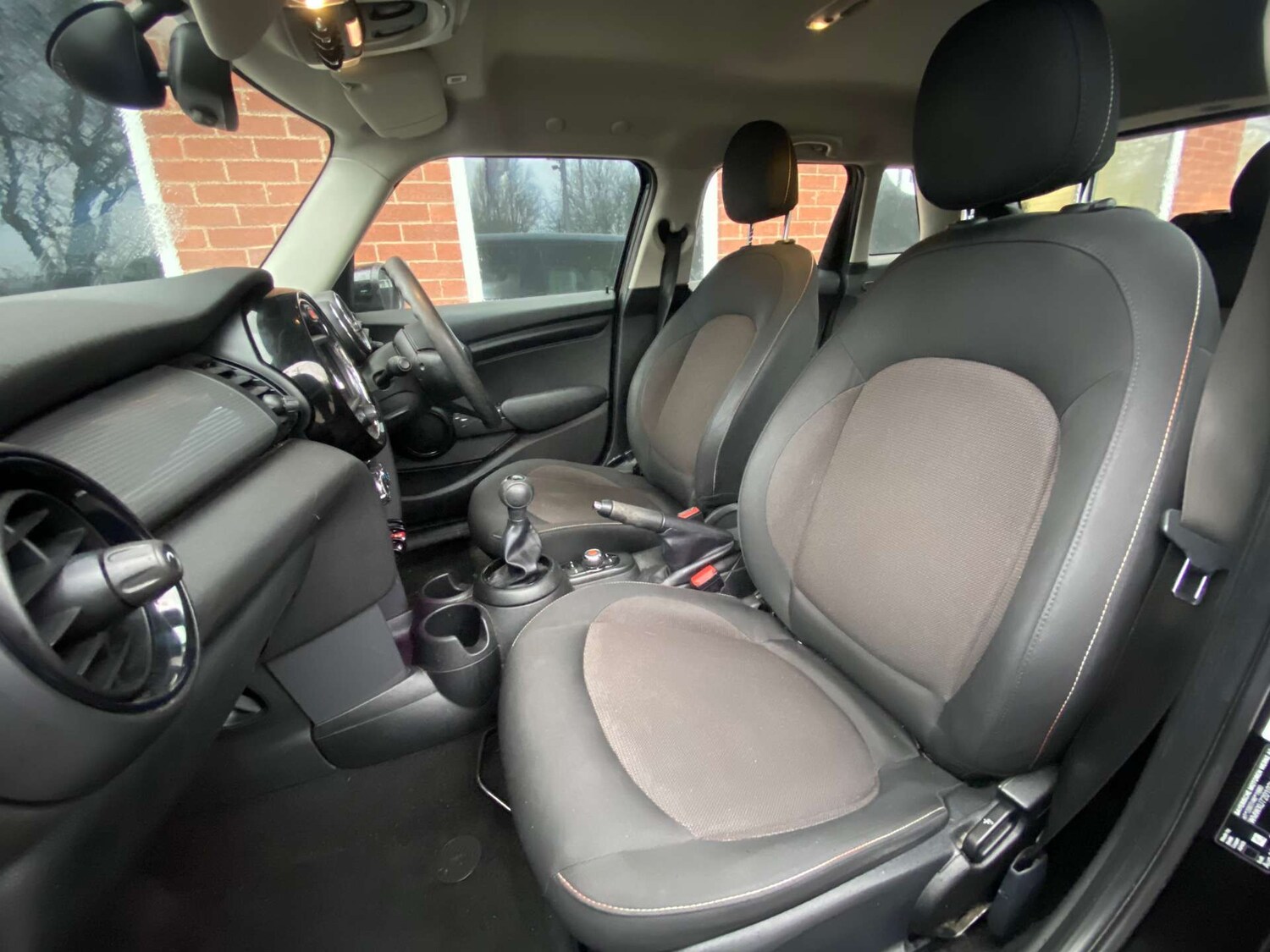 Used MINI Hatch 2019 for sale - 76126186: Photo 40