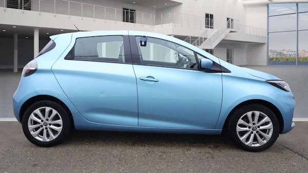 Used Renault Zoe 2021 for sale - 76301987: Photo 4