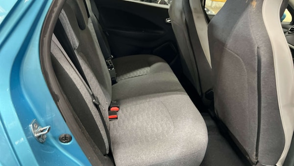 Used Renault Zoe 2021 for sale - 76301987: Photo 6