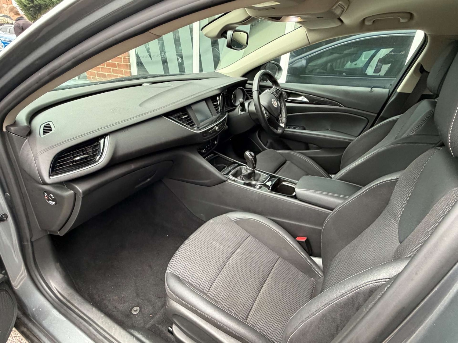 Used Vauxhall Insignia 2019 for sale - 77622860: Photo 18