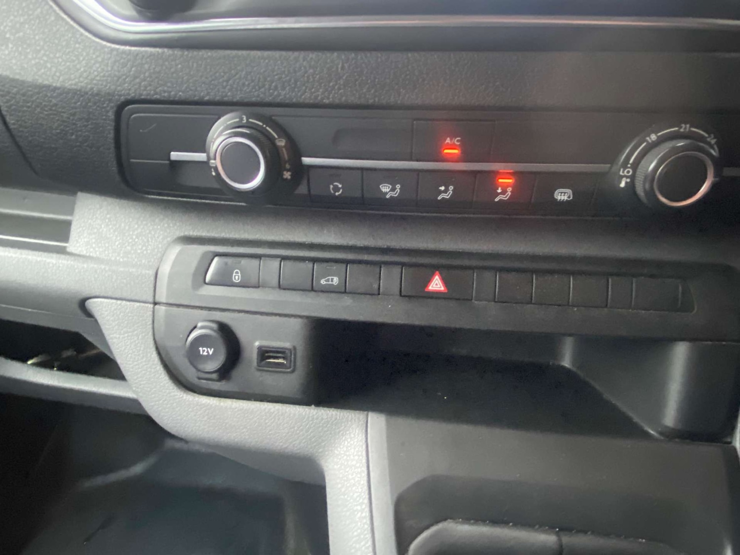 Used Peugeot Expert 2019 for sale - 76412606: Photo 13