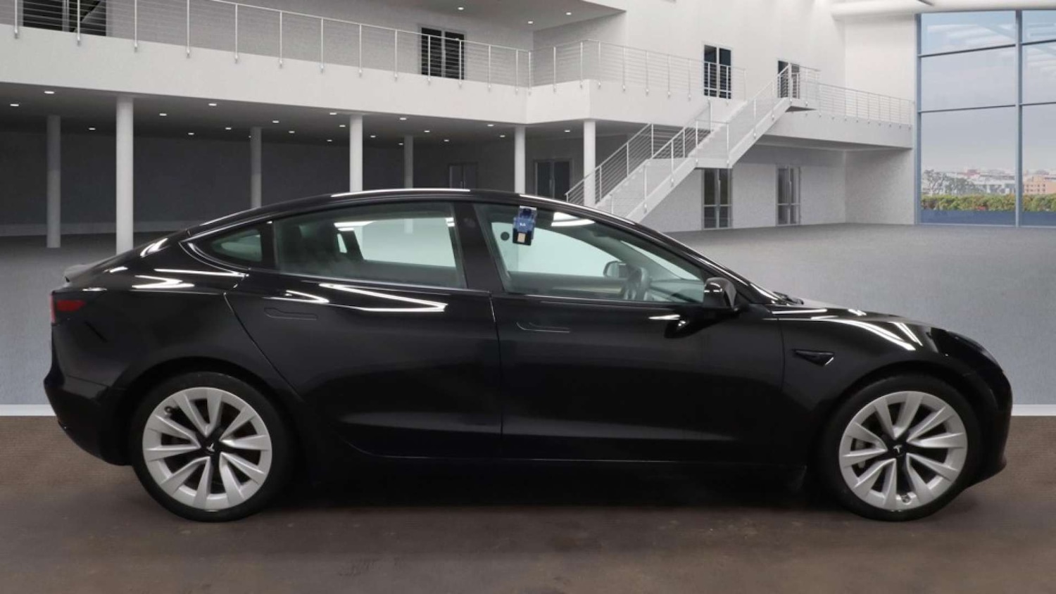 Used Tesla Model 3 2021 for sale - 77224840: Photo 5