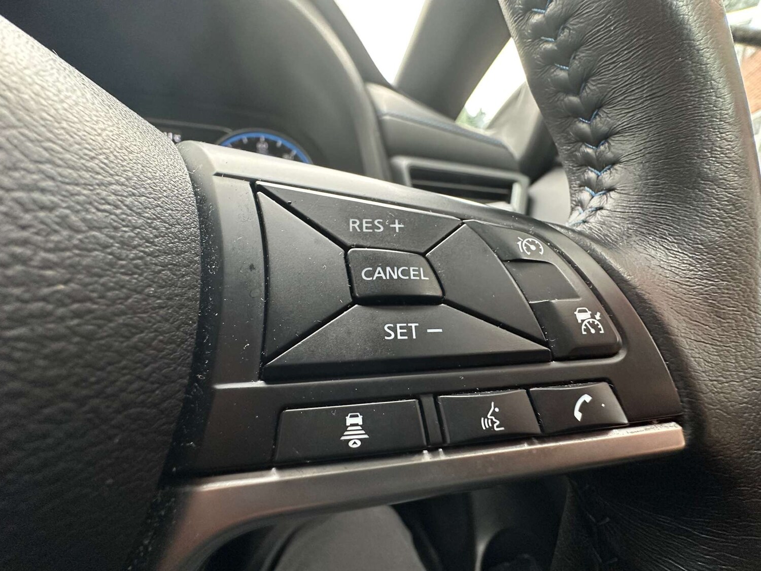 Used Nissan Leaf 2022 for sale - 77847505: Photo 14