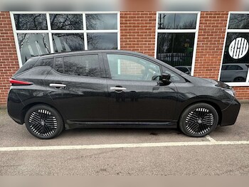 Used Nissan Leaf 2022 for sale - 77847505: Photo