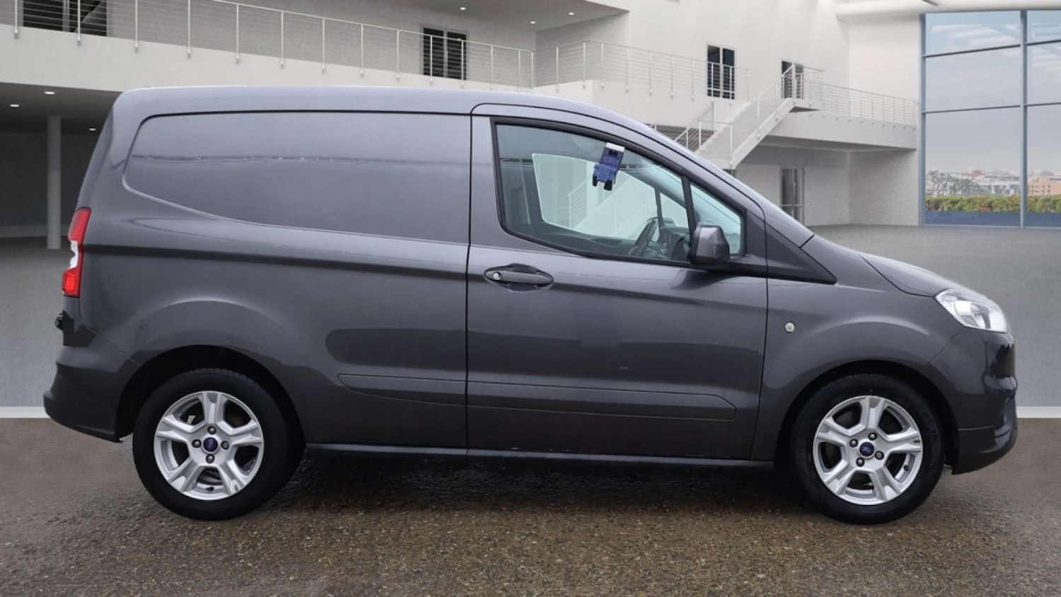 Used Ford Transit Courier 2021 for sale - 76281758: Photo 5