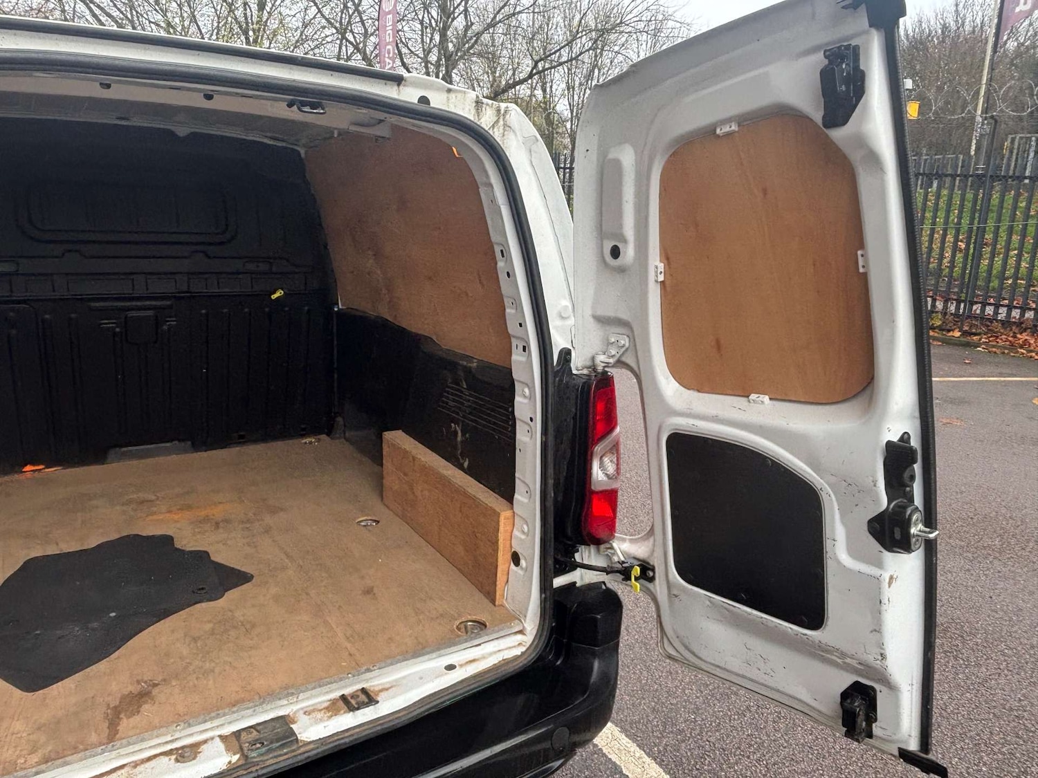 Used Citroen Berlingo 2022 for sale - 76340731: Photo 14