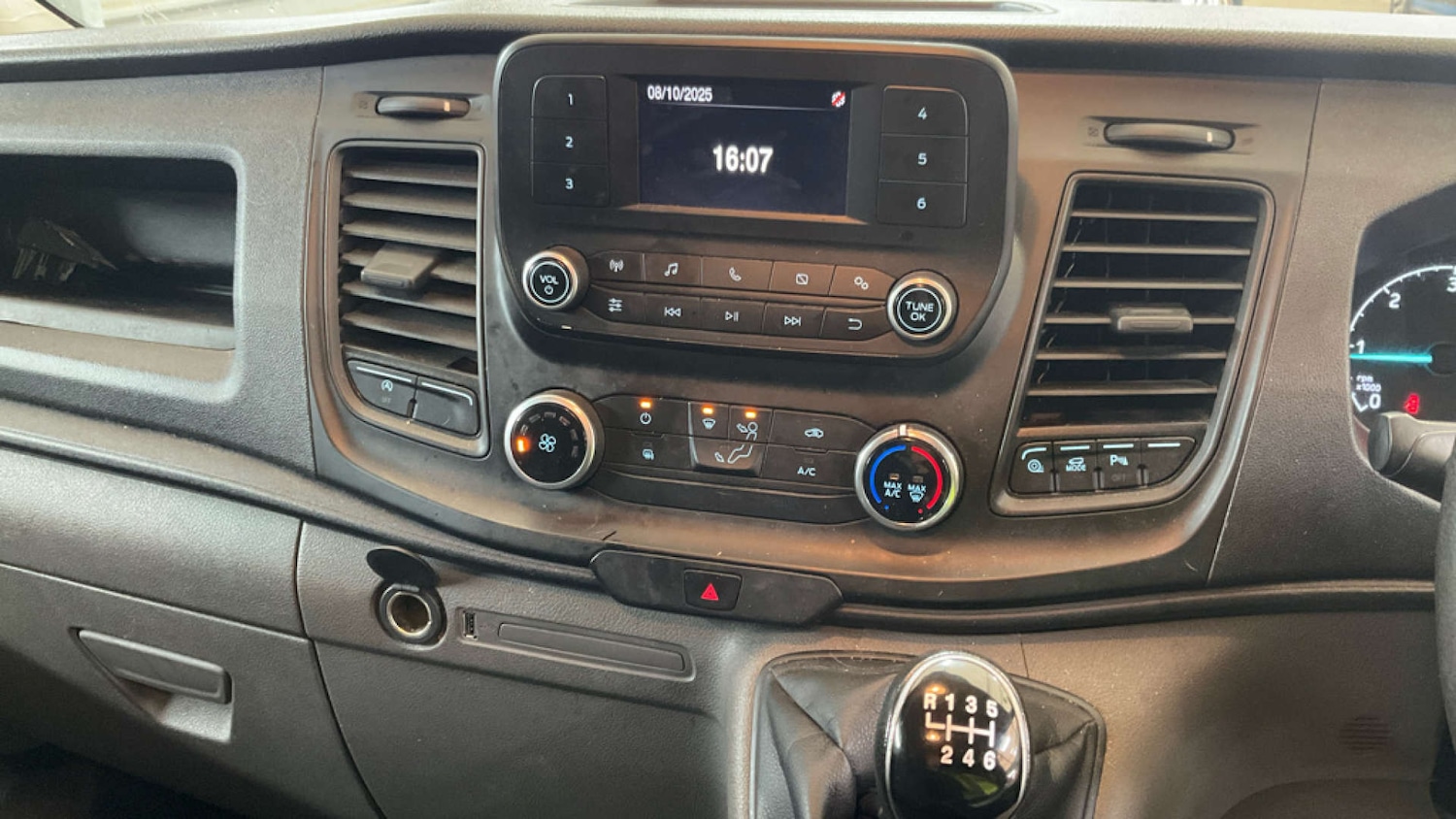 Used Ford Transit Custom 2020 for sale - 76478977: Photo 11