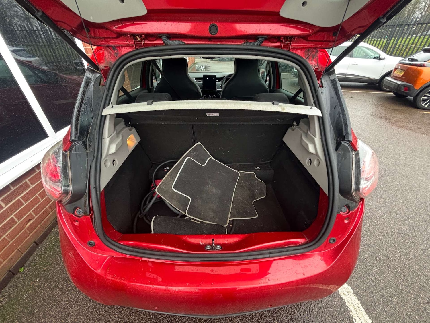 Used Renault Zoe 2020 for sale - 77622854: Photo 8