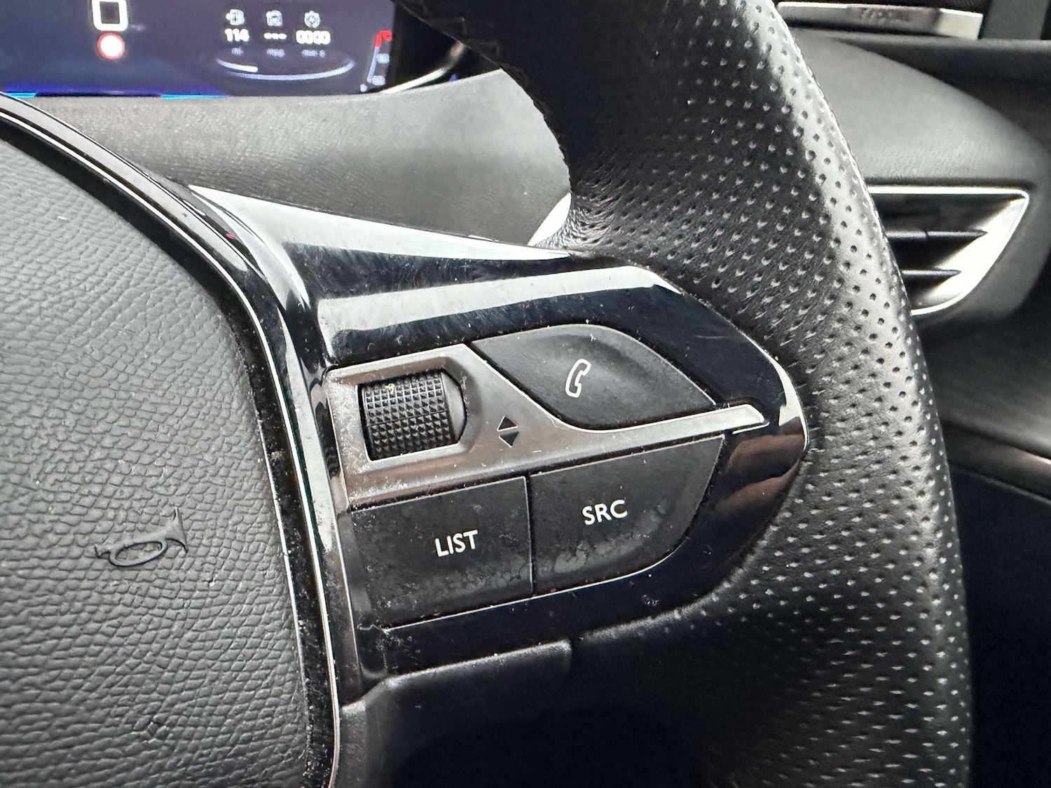 Used Peugeot 3008 2020 for sale - 77805523: Photo 32