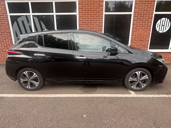 Used Nissan Leaf 2021 for sale - 76277713: Photo 6