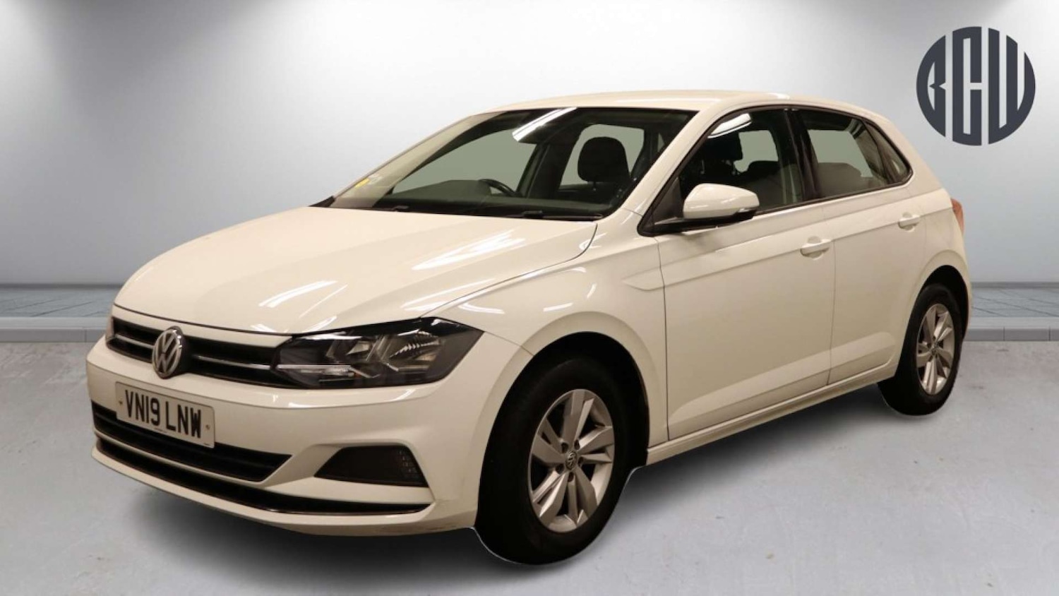 Used Volkswagen Polo 2019 for sale - 77921674: Photo 2