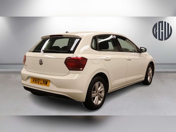 Used Volkswagen Polo 2019 for sale - 77921674: Photo