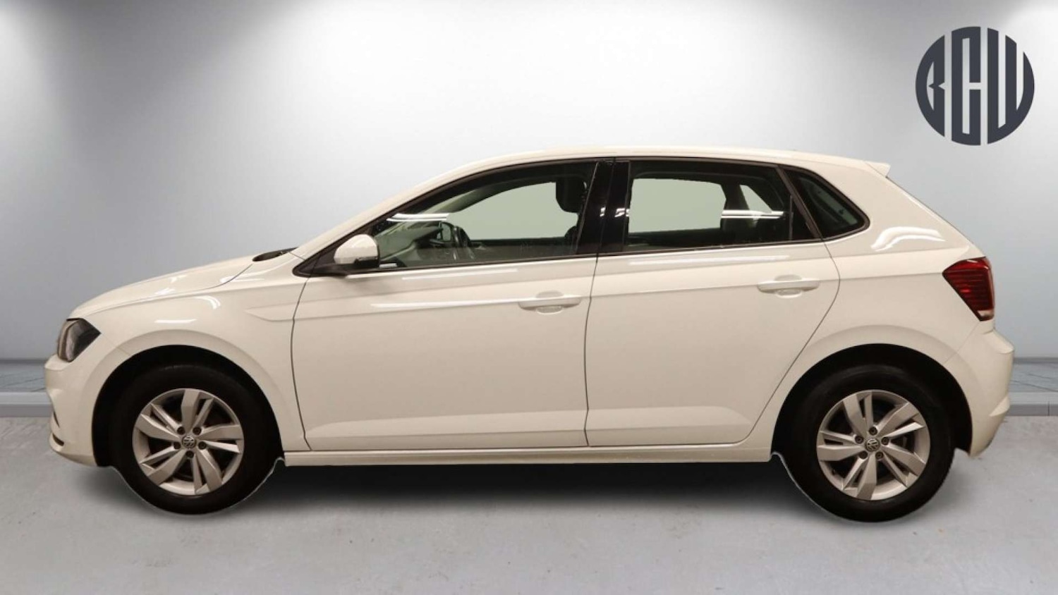 Used Volkswagen Polo 2019 for sale - 77921674: Photo 6